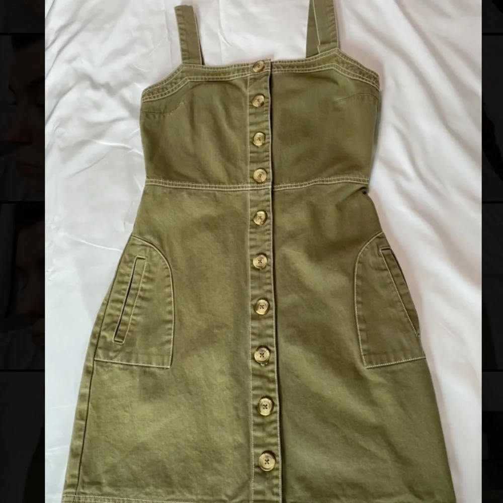 NWOT Clockhouse Dark Green Mini Dress - Picture 2 of 6